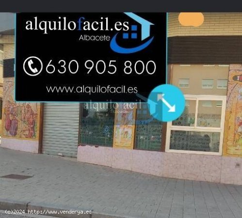  SE ALQUILA LOCAL EN ZONA CARREFOUR DE 70 METROS POR 650€ 