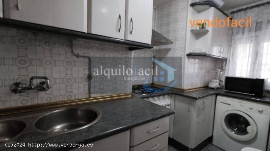 SE VENDE PISO BAJO EN C/GONZALO DE BERCEO DE 3 HABITACIONES POR 58000€