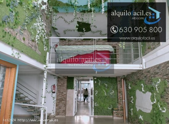 SE ALQUILA LOCAL EN ZONA TEJARES DE 350 METROS POR 1300€