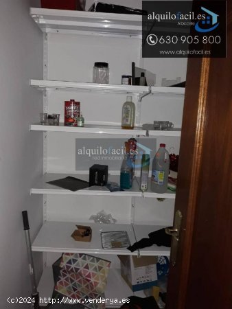 SE ALQUILA LOCAL EN C/ JORGE JUAN DE 37 METROS POR 290€