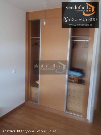 SE VENDE PISO EN MOTILLA DEL PALANCAR DE 3 HABITACIONES Y 2 BAÑOS POR 115000€