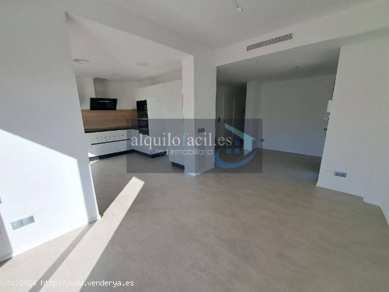 CASA ADOSADA EN VENTA EN VILASACRA DE OBRA NUEVA