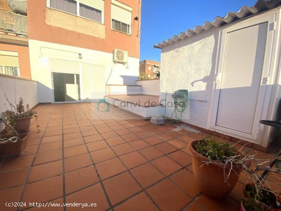 PRECIOSO PISO CON TERRAZA DE 33m2 - BARBERA DEL VALLÈS