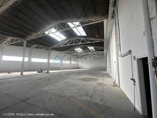 NAVE DE 1000M2 EN ALQUILER - BARBERÀ DEL VALLÈS