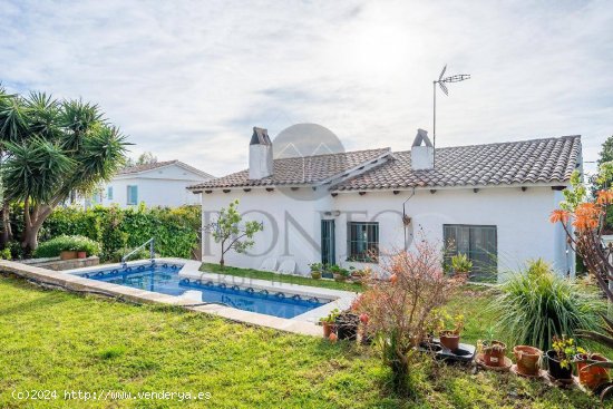 BONITA CASA UNIFAMILIAR A UNA PLANTA MAS D EN SERRA