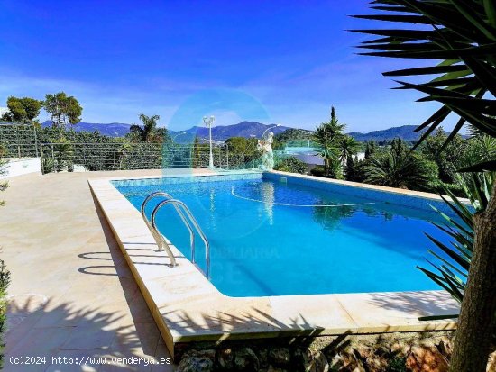 Se alquila espectacular villa de lujo con vistas al mar en Santa Ponsa