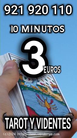 Consulta de tarot y videntes económico 