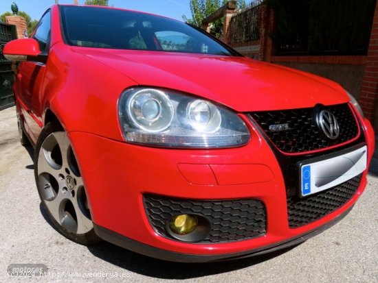 Volkswagen Golf GTI 2.0 TSI DSG-BIXENON-NAVI COMAND-KLIMATIZADOR-NACION de 2005 con 237.000 Km por 7