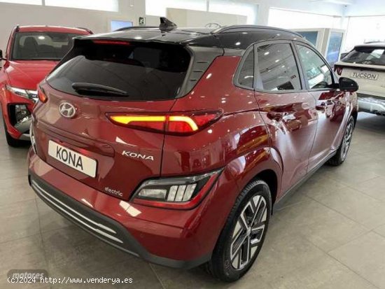 Hyundai Kona Electric Tecno 2C 150kW de 2024 con 13.000 Km por 32.900 EUR. en Cuenca