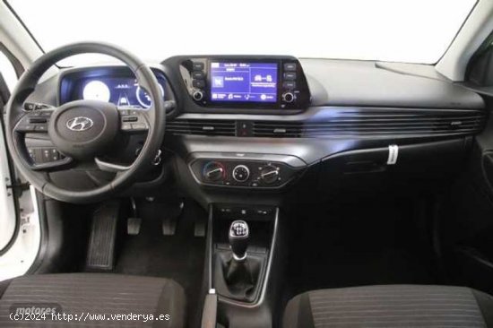 Hyundai i20 1.0 TGDI Klass 100 de 2023 con 13.704 Km por 18.990 EUR. en A Coruna