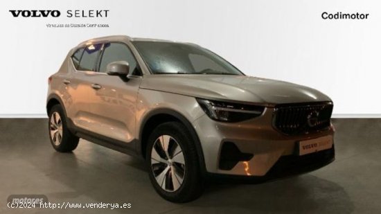 Volvo XC40 XC40 Recharge Core, T4 plug-in hybrid, Electrico/Gasolina, Bright de 2023 con 11.744 Km p