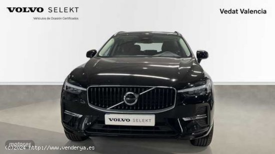 Volvo XC 60 2.0 B4 D CORE AUTO 197 5P de 2022 con 1.500 Km por 44.900 EUR. en Valencia