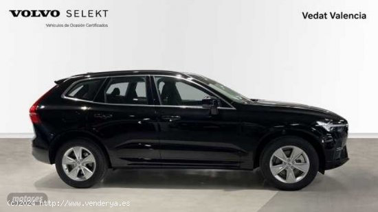 Volvo XC 60 2.0 B4 D CORE AUTO 197 5P de 2022 con 1.500 Km por 44.900 EUR. en Valencia