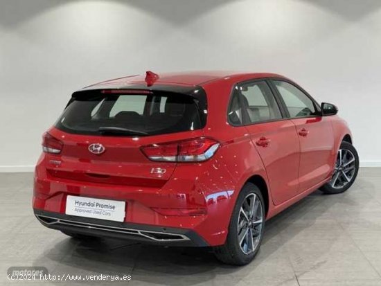 Hyundai i30 1.5 DPI Klass SLX 110 de 2023 con 15.527 Km por 19.500 EUR. en Alicante