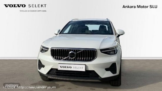 Volvo XC40 Recharge Core, T4 plug-in hybrid,Electrico/Gasolina, Bright de 2023 con 10.286 Km por 45.