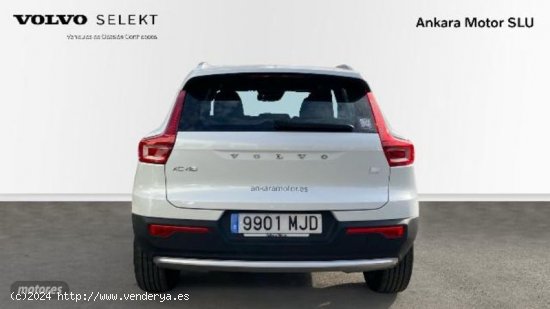 Volvo XC40 Recharge Core, T4 plug-in hybrid,Electrico/Gasolina, Bright de 2023 con 10.286 Km por 45.