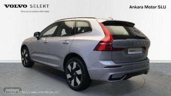 Volvo XC 60 Recharge Plus, T6 plug-in hybrid eAWD, El?ctrico/Gasolina, Dark de 2023 con 10 Km por 62