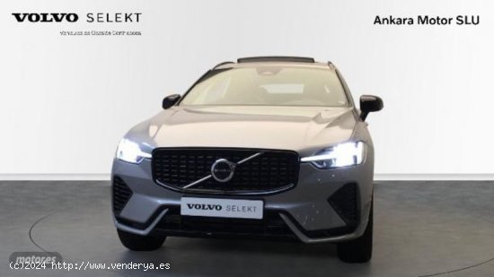 Volvo XC 60 Recharge Plus, T6 plug-in hybrid eAWD, El?ctrico/Gasolina, Dark de 2023 con 10 Km por 62