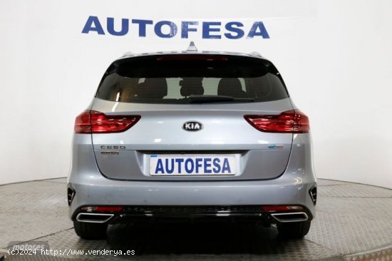 Kia Ceed TOURER 1.6 PHEV E-Drive Hibrido Enchufable Auto 141cv 5P # 7 anoS DE GARANTIA, FAROS LED de