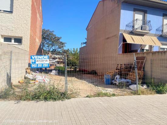  SOLAR EN VENTA EN MOGENTE - VALENCIA 