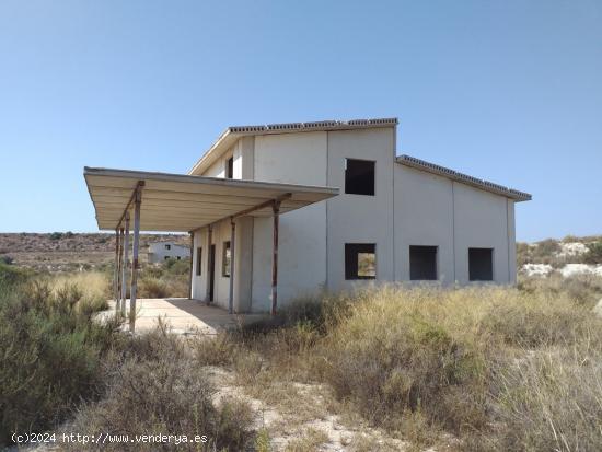 Oportunidad Dos casas con proyecto Agost - ALICANTE