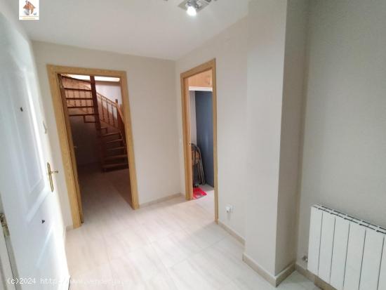 VENTA DE DUPLEX DE DOS DORMITORIOS EN URBANIZACION LAS ESTRELLA - SESEÑA - TOLEDO