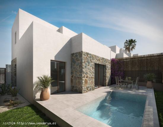 VILLAS DE OBRA NUEVA EN ORIHUELA COSTA - ALICANTE