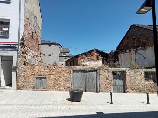 SE VENDE CASA CON TERRENO EN TORENO - LEON