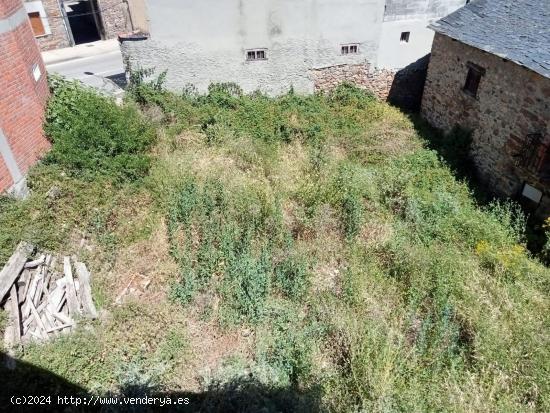 SE VENDE CASA CON TERRENO EN TORENO - LEON