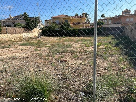 PARCELA URBANA EN ELCHE, ZONA CIUDAD JARDIN - ALICANTE