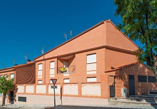 Plazas de parking  para moto en Valdepiélagos, Madrid. - MADRID