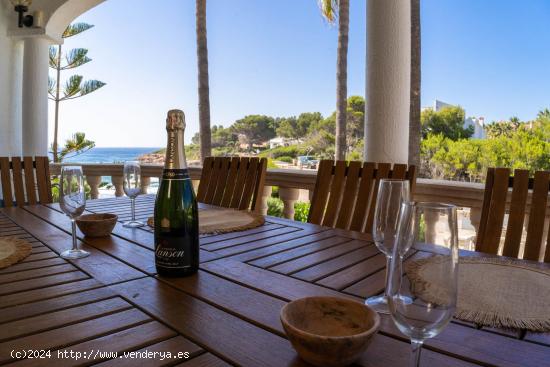 Villa con piscina y vistas al mar - TARRAGONA