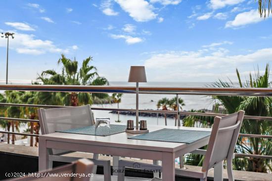 TRASPASO DE BAR/RESTAURANTE CON TERRAZA CON VISTAS AL MAR EN COSTA ADEJE - SANTA CRUZ DE TENERIFE