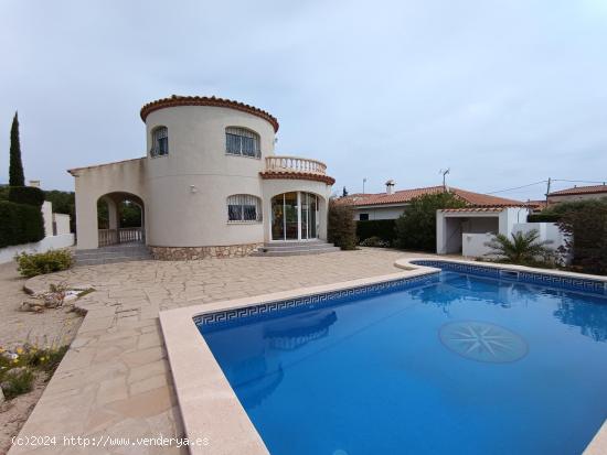  Bonito chalet con torre y piscina privada en L'Ametlla de Mar - TARRAGONA 