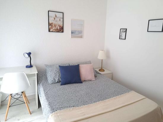 Habitación en piso compartido en Zaragoza - ZARAGOZA