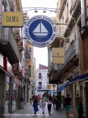 LOCAL EN UNA DE LAS ZONAS MAS CONCURRIDAS DE BADALONA CENTRO - BARCELONA