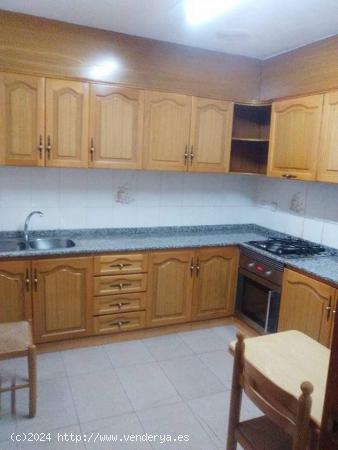 VIVIENDA DE 3 DORMITORIOS EN ZONA MUY CENTRICA - ALBACETE