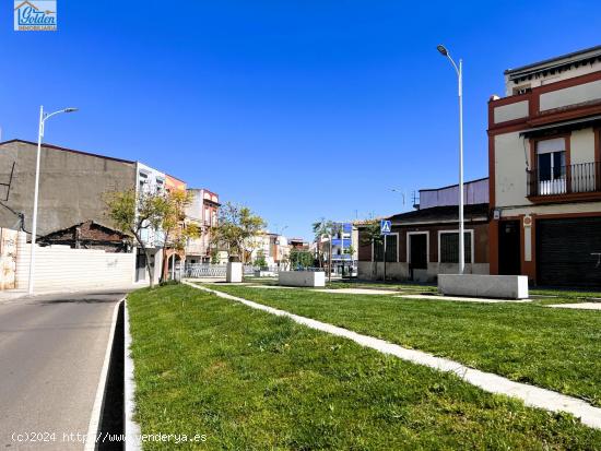 SOLAR EN VENTA POR LA ZONA CENTRO EN DON BENITO - BADAJOZ