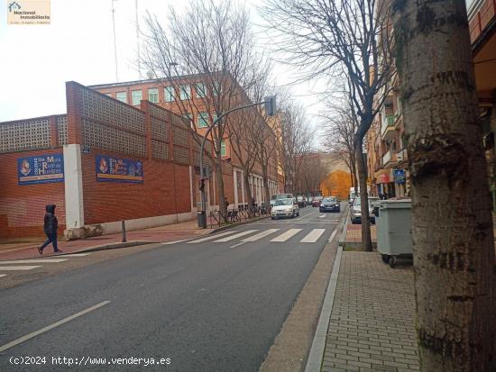 Local acondicionado como oficina - VALLADOLID