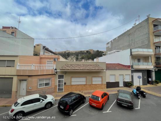 Fantástica casa de pueblo en el centro de Guardamar del Segura, Costa Blanca Sur - ALICANTE