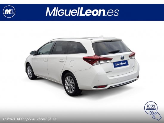 Toyota Auris 1.8 140H Active Touring Sports - Las Palmas de Gran Canaria