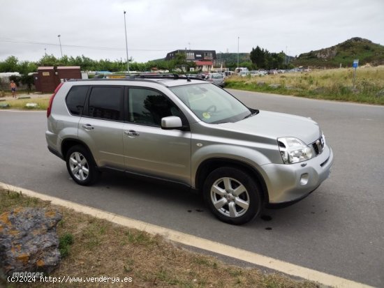 Nissan X Trail 2.0 dci 150cv LE Aut. de 2008 con 236.700 Km por 7.500 EUR. en Lugo