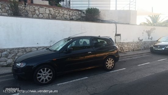 Nissan Almera 2.2 DCI LINE UP de 2005 con 178.000 Km por 2.100 EUR. en Tarragona