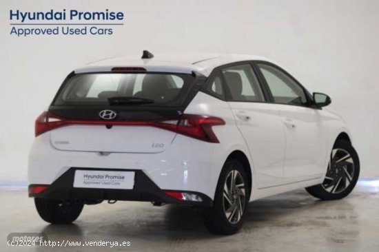 Hyundai i20 1.0 TGDI Klass 100 de 2023 con 15.347 Km por 18.500 EUR. en Girona