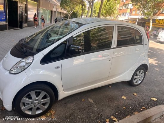  Peugeot iOn Electrico 5 puertas de 2017 con 55.000 Km por 7.000 EUR. en Madrid 