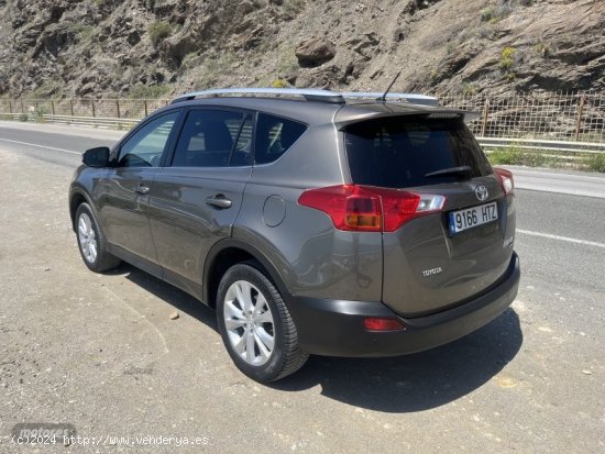 Toyota RAV 4 4x4 150CV Executive Automatico de 2013 con 144.000 Km por 19.500 EUR. en Malaga