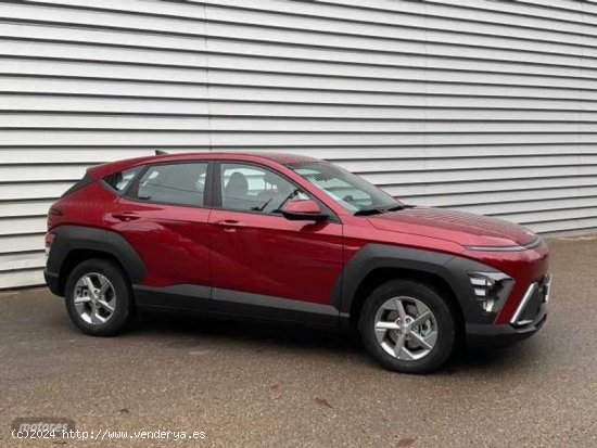 Hyundai Kona 1.6 GDI Maxx DT de 2023 con 70.000 Km por 28.500 EUR. en Huesca