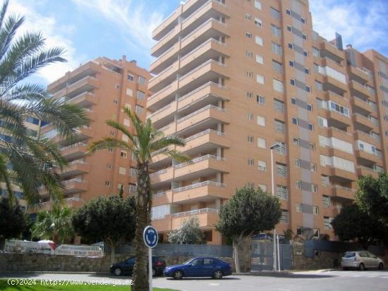 PISO EN VENTA DE 3 DOMITORIOS Y 2 BAÑOS EN LA CALA - ALICANTE