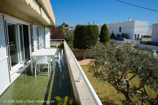 MAGNIFICO CHALET CON 1.051 M2 DE PARCELA. - TARRAGONA