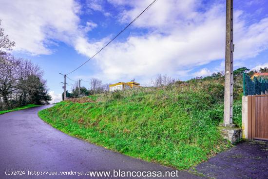 Solar muy próximo al centro de A Laracha - A CORUÑA